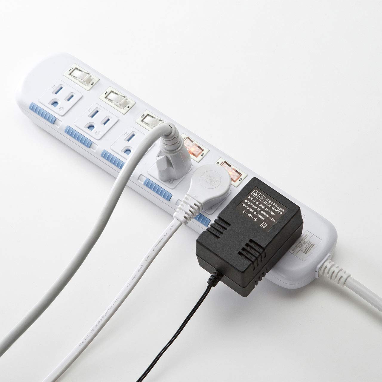 サンワサプライ 省エネ電源タップ 個別スイッチ ホコリ防止シャッター付き 6個口・3P (2m) TAP-S10N-2